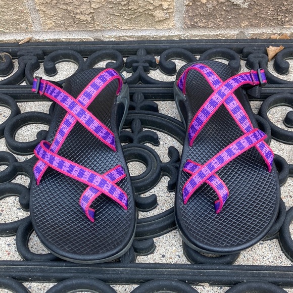 chaco slip on